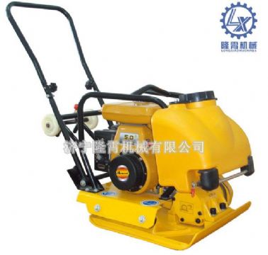 點(diǎn)擊查看詳細(xì)信息<br>標(biāo)題：LXPB-80T型平板夯 閱讀次數(shù)：2139