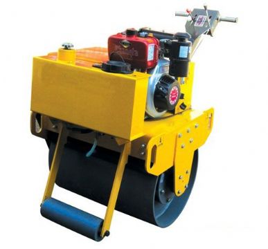 點擊查看詳細信息<br>標題：柴油機壓路機 閱讀次數：4314